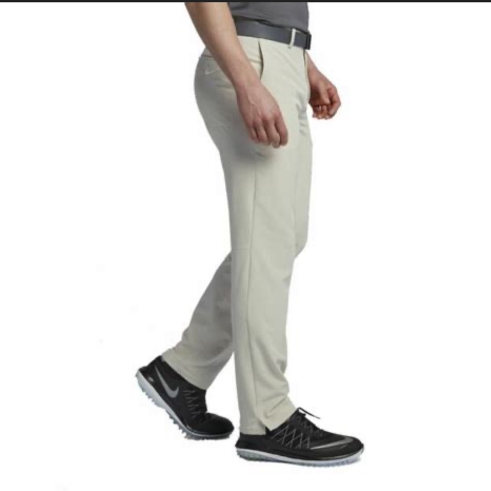 NWT Men’s Nike Hybrid Woven Flex Golf Pant in Bone Size 36x32